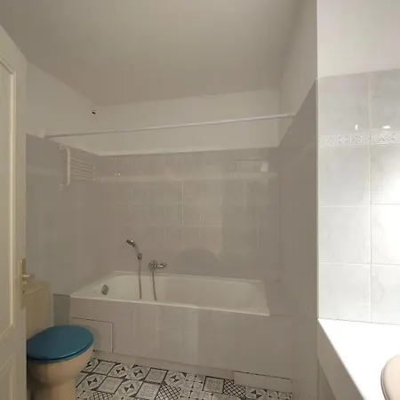 Superbe 4p In Rdj Avec Piscine - Parking * Cagnes-sur-Mer