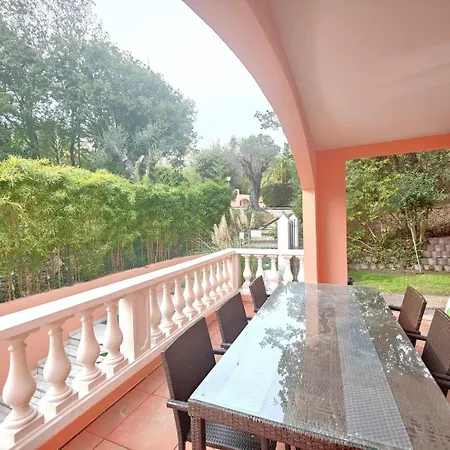Superbe 4p In Rdj Avec Piscine - Parking Apartment *